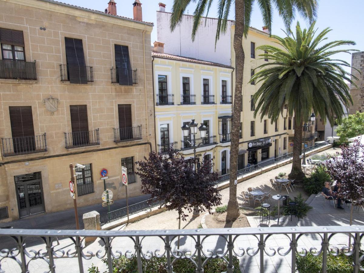 Elegante Apartamento para 5 en el centro de Cáceres con wifi Exterior foto